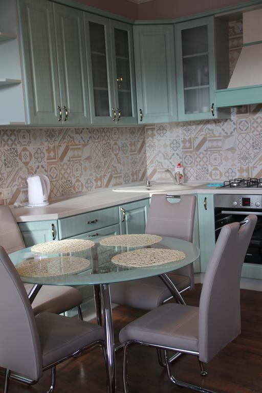 Jurincom Apartments Na Vyhlidce Карловы Вары Экстерьер фото